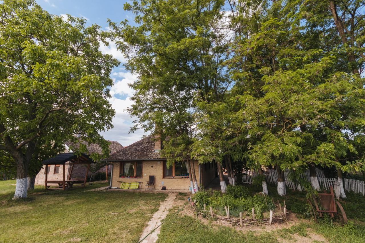 Sobe Kod Baje - Baranjska Kuca Bed & Breakfast Karanac Exterior photo