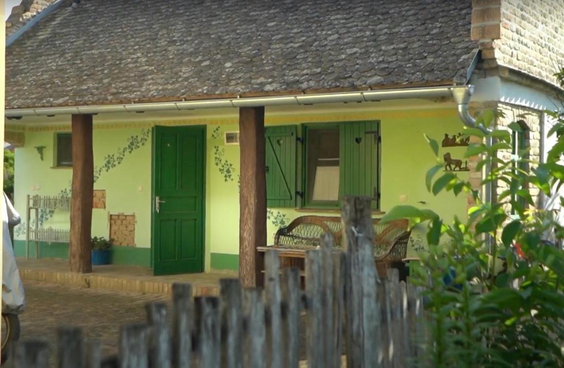 Sobe Kod Baje - Baranjska Kuca Bed & Breakfast Karanac Exterior photo